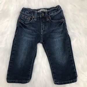 5/25$ - Flypaper Baby Jeans 18M EUC